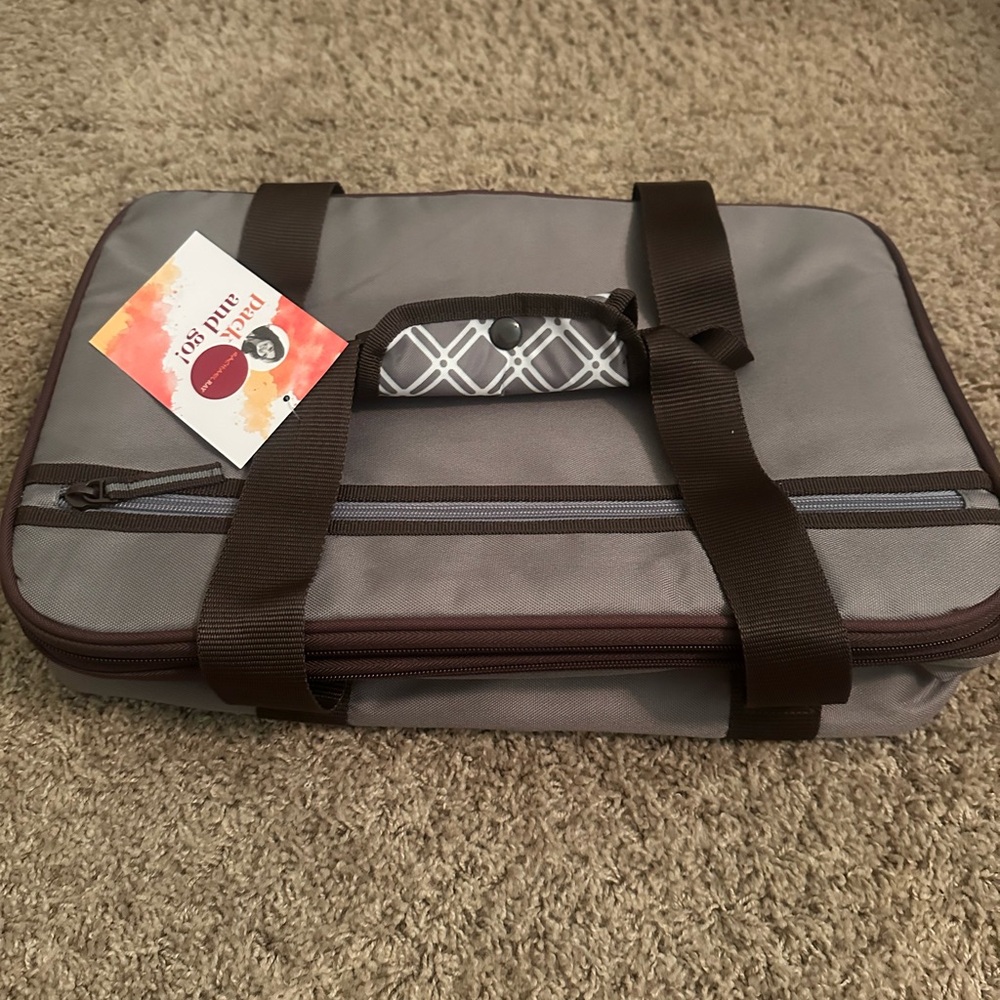 Rachel Ray Pack and Go Expandable Lasagna Luger